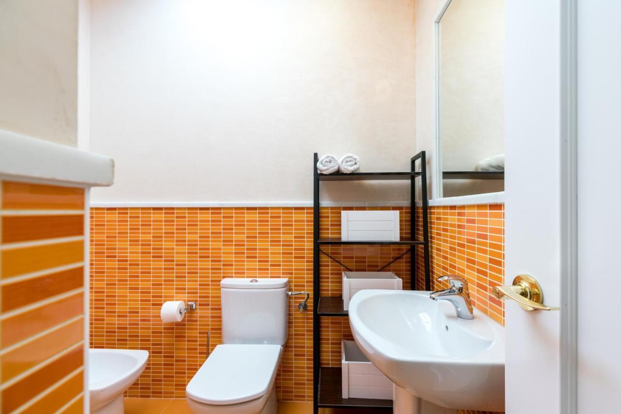 Veoapartment Ciriaco Sevilla Eksteriør bilde