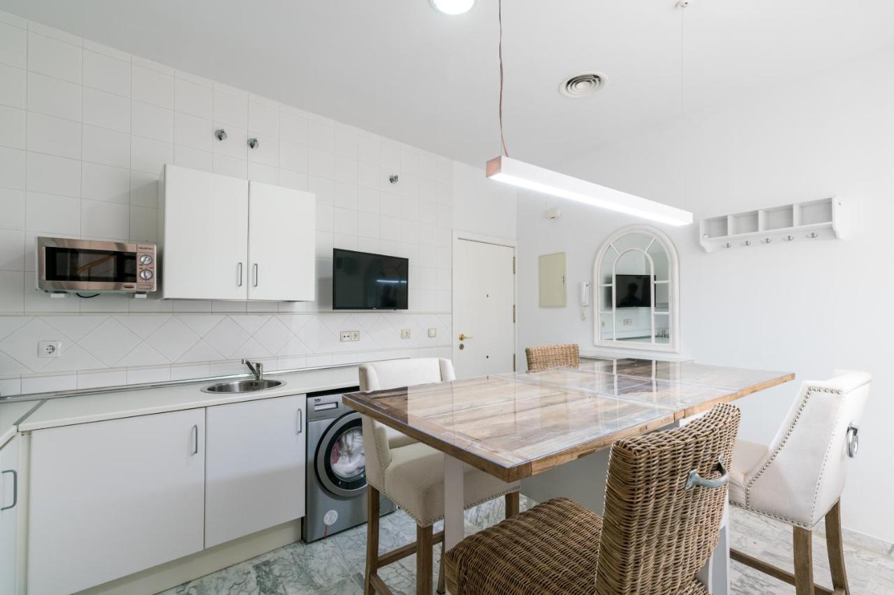Veoapartment Ciriaco Sevilla Eksteriør bilde