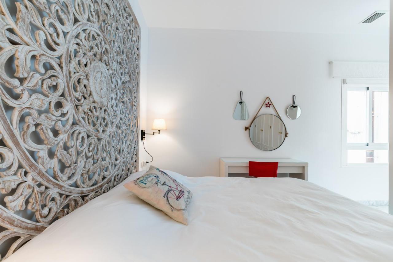 Veoapartment Ciriaco Sevilla Eksteriør bilde